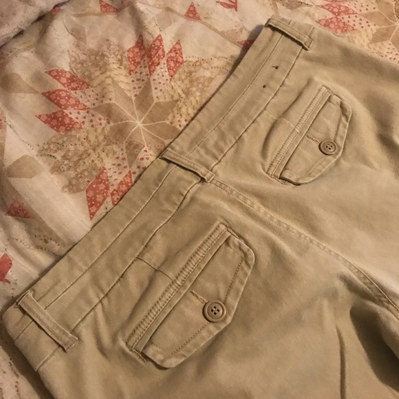 🤑5/$25🤑 Delias’s “Perry” Khaki Pants Size 15/16 - Picture 6 of 8